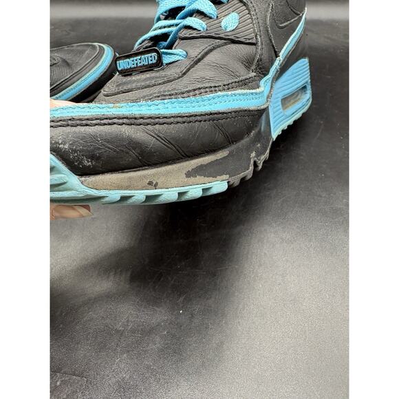 Nike Air Max 90 Undefeated Black Blue Fury CJ7197-002 Mens sneakers size 10.5 main image 4